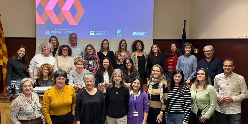 Foto de grupo de participantes en el segundo Congreso Internacional Women's Legacy, en Barcelona 2026